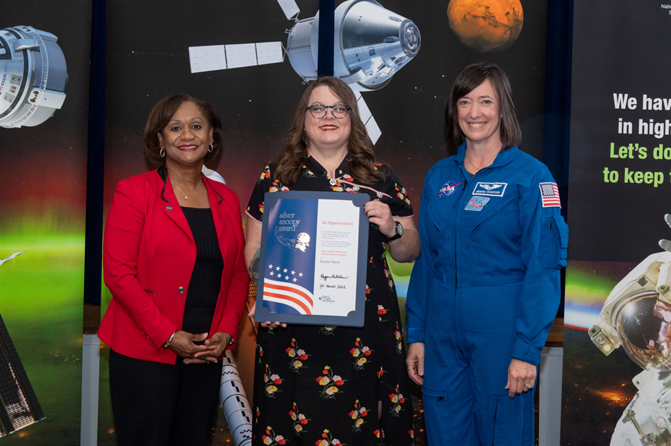 nasa silver snoopy award