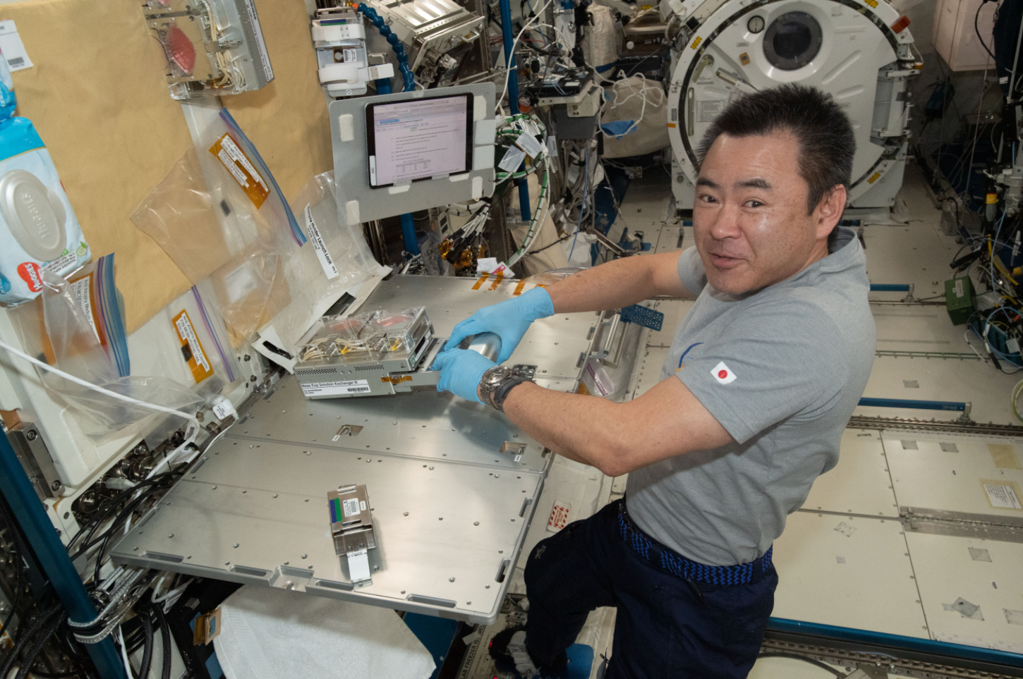 JAXA astronaut Akihiko Hoshide services cell samples for the Atrophy (Anti-Atrophy) investigation inside the space station's Kibo laboratory module. Credits: NASA