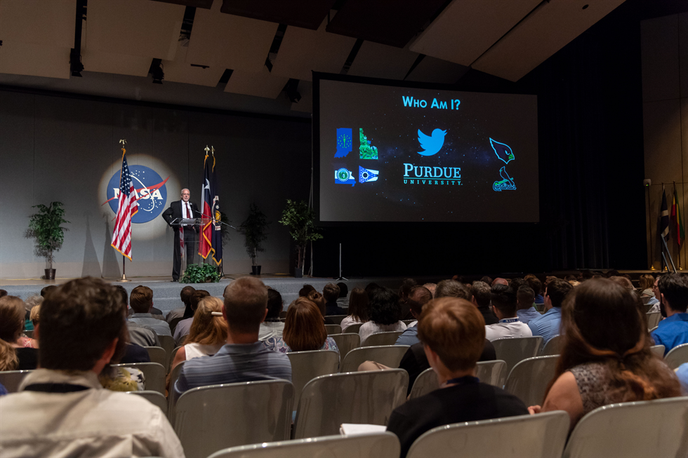 JSC Director Mark Geyer took some time to introduce himself during his first All Hands with the JSC team. 