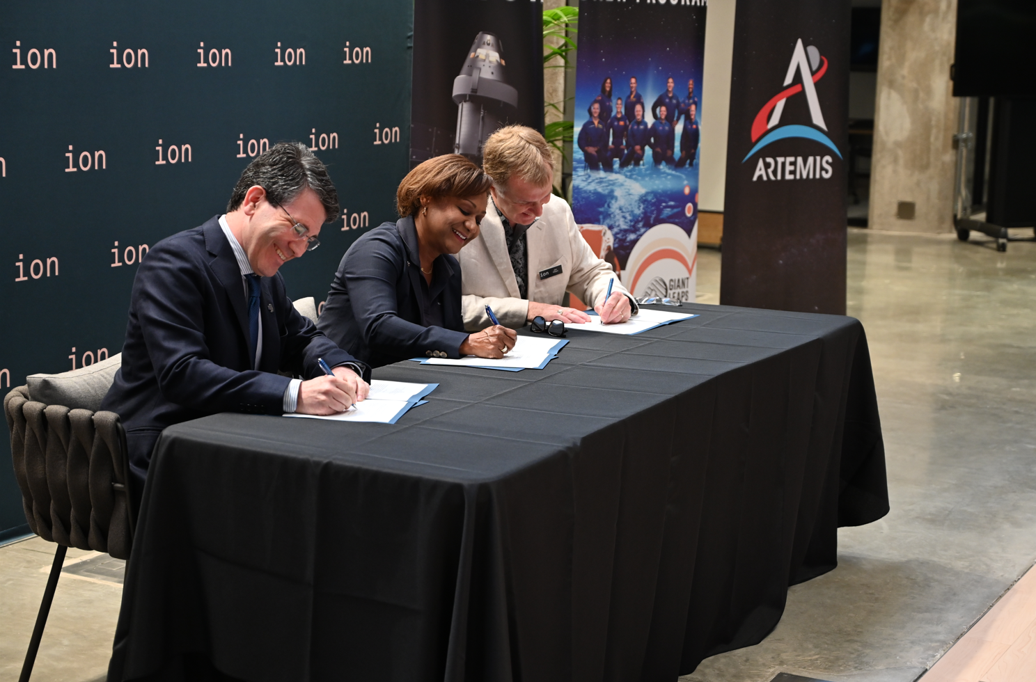 It's official! NASA Johnson Space Center Director Vanessa Wyche, center, inks a new collaboration with the Ion, Houston’s innovation hub. NASA and the Ion are establishing a technology-transfer center at the Ion to empower the Houston-Galveston region’s aerospace innovation ecosystem.