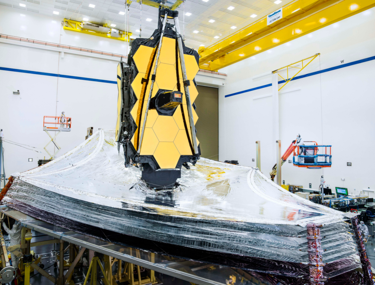 Thousands of parts must work correctly, in sequence, to unfold NASA’s James Webb Space Telescope into its final configuration, all while it flies to a destination nearly 1 million miles away. Credits: NASA/Chris Gunn