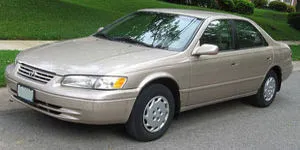 2000 Toyota Camry