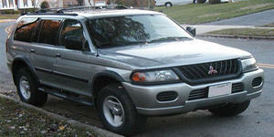 2002 Mitsubishi Montero Sport