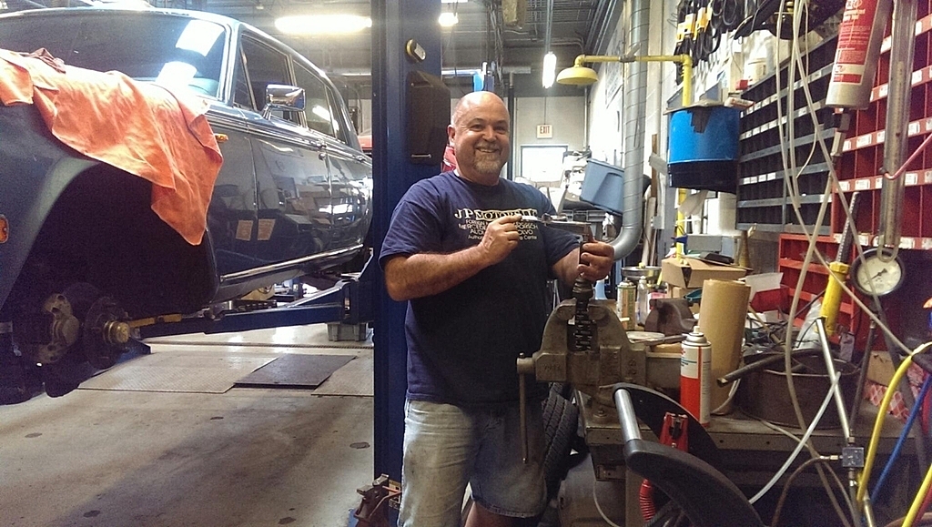 JP Motors Woodbridge, CT 06525 Auto Repair