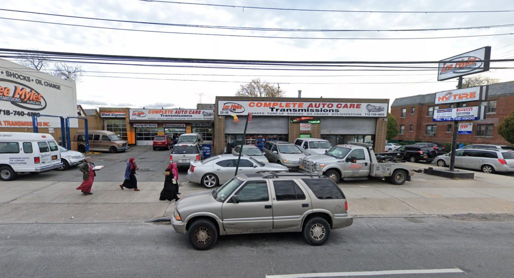 Lee Myles Transmission - Hollis exterior