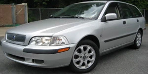2001 Volvo V40