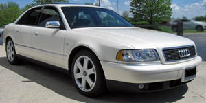 2002 Audi S8