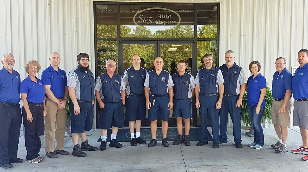 S & S Auto Repair Chattanooga, TN 37421 Auto Repair