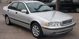 2000 Volvo S40