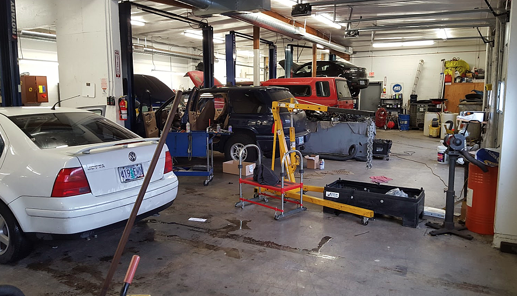 Accurate Auto Repair Hillsboro Hillsboro, OR 97123 Auto Repair