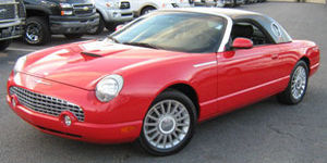 2005 Ford Thunderbird