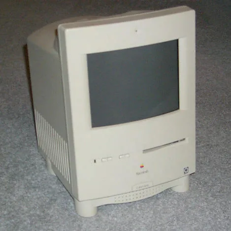 Macintosh Performa 250