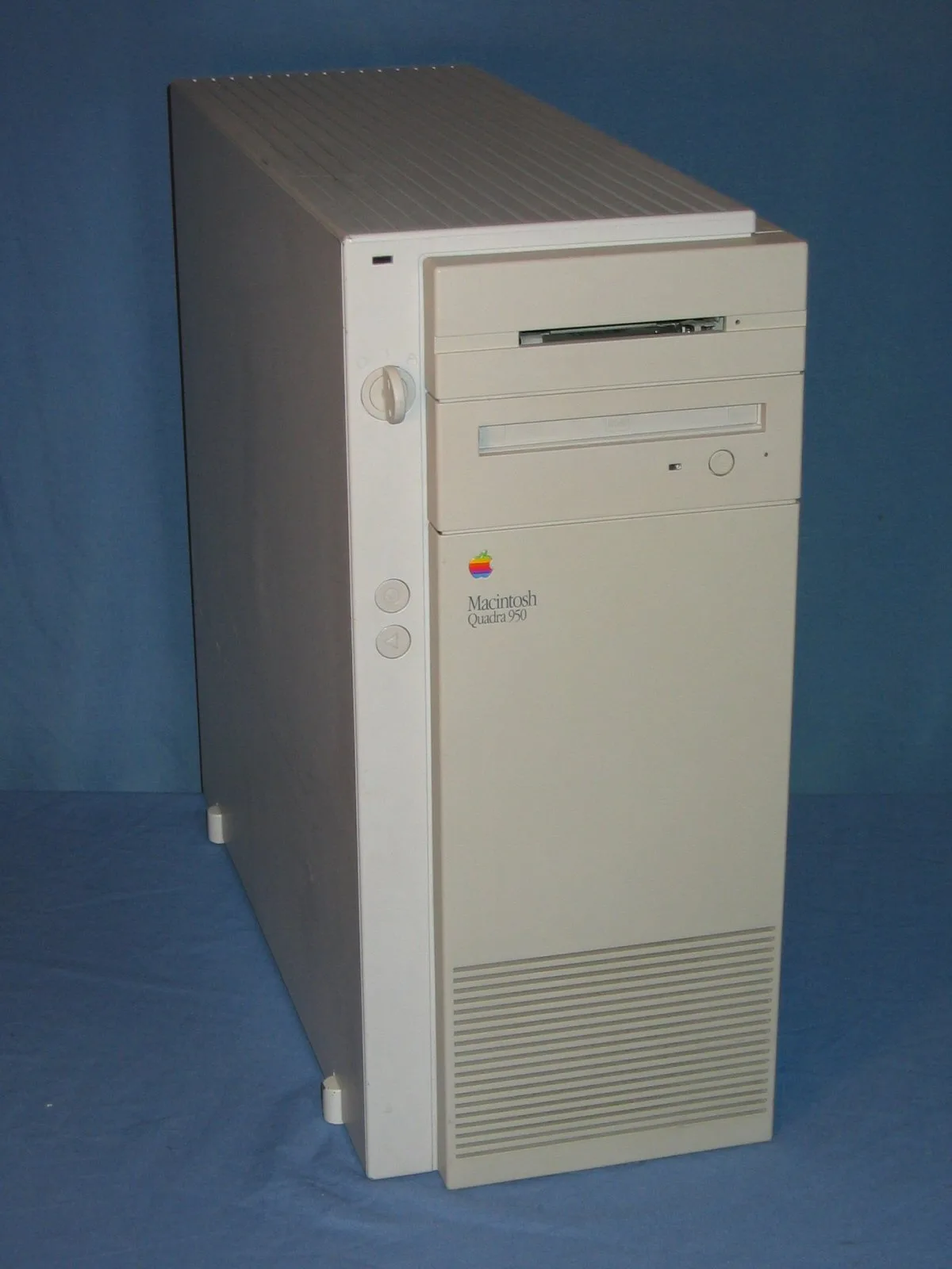 Macintosh Quadra 950