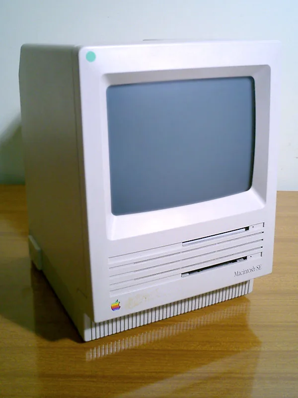 Macintosh SE FDHD