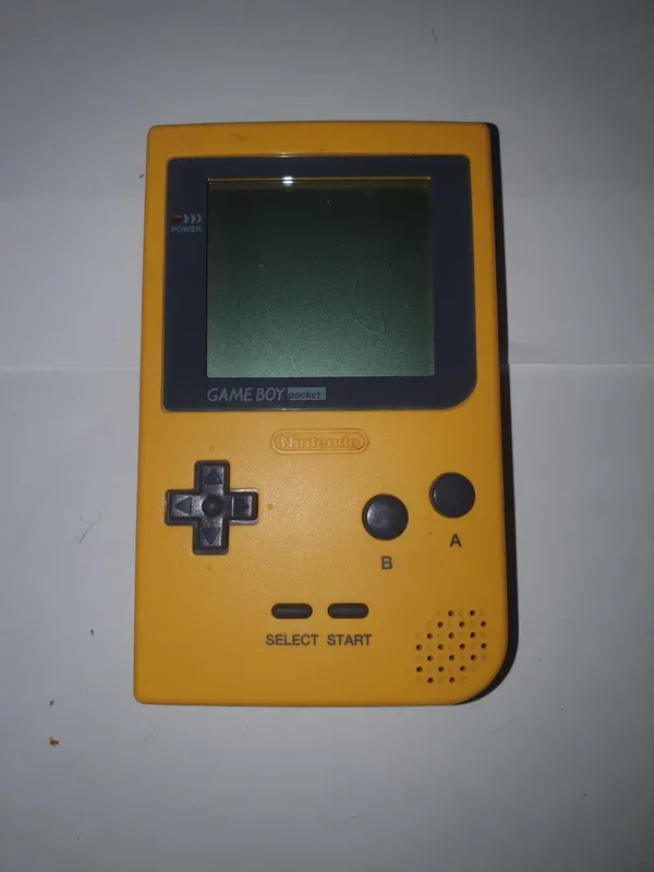 Gameboy Pocket [Yellow] PAL