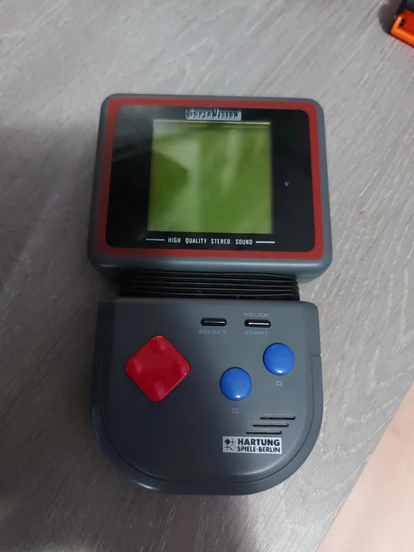 Supervision Handheld Hartung Spiele Berlin
