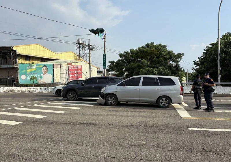 🚗 【交通社會】跑心酸！移工擦撞憂酒駕落跑，3小時後酒測值 0 反吃肇逃罰單