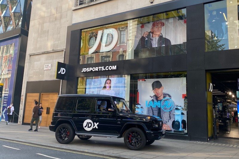 UK high street retailers enjoy Super Saturday as lockdown eases