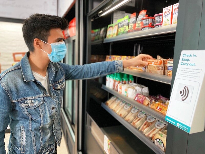 University of Houston teams with Standard for checkout free store first