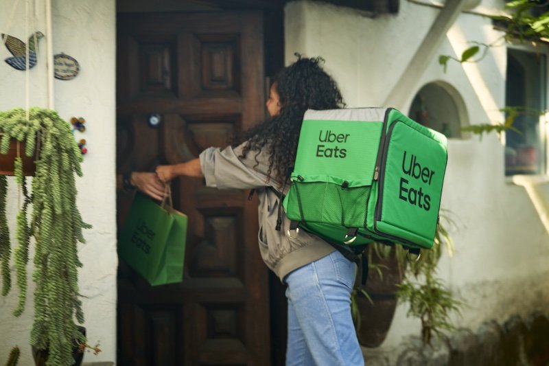 Sur la table lands on Uber Eats with rapid delivery of kitchen gear available to US customers nationwide