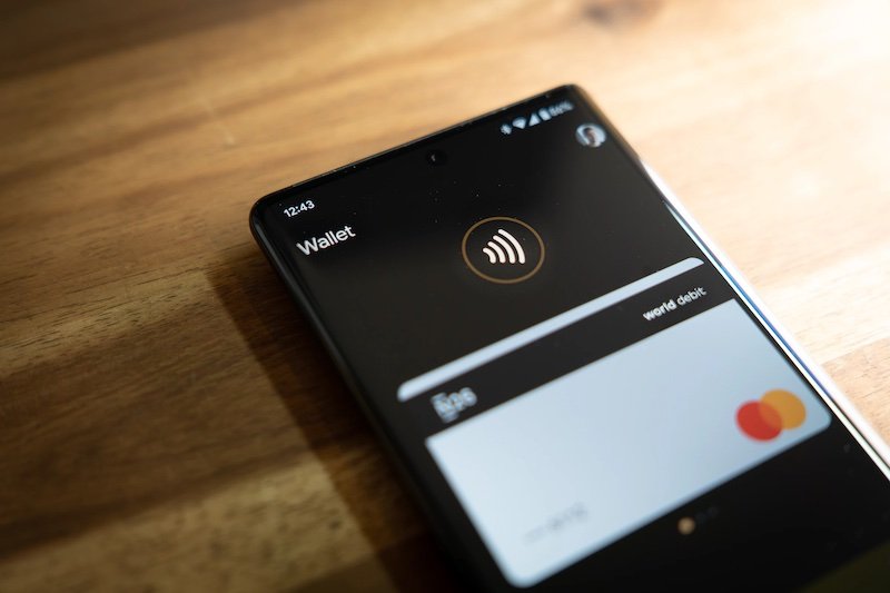 FreedomPay research: One in five Brits don’t trust digital wallets amid £138 billion decade shift 