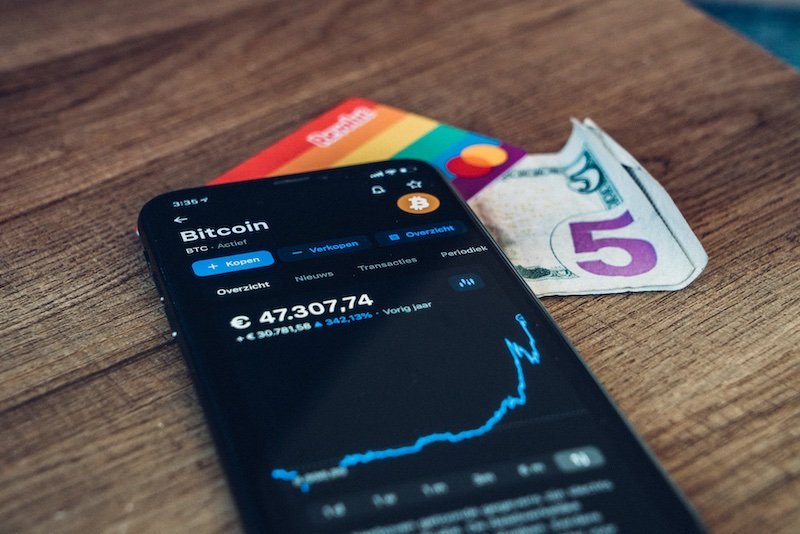 Master the art of day trading: secrets to profiting in the crypto market