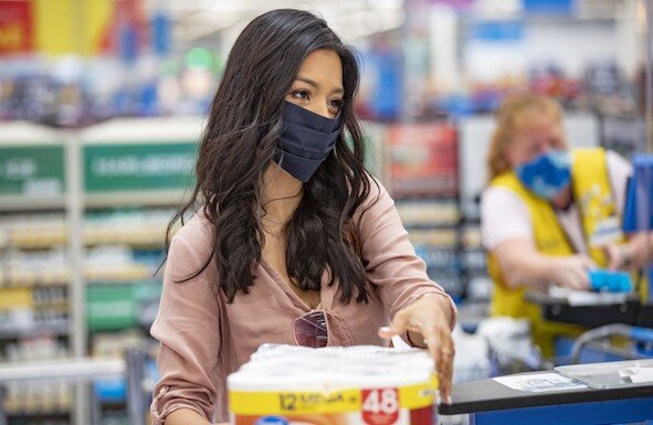 Walmart prioritises card payments during coronavirus outbreak