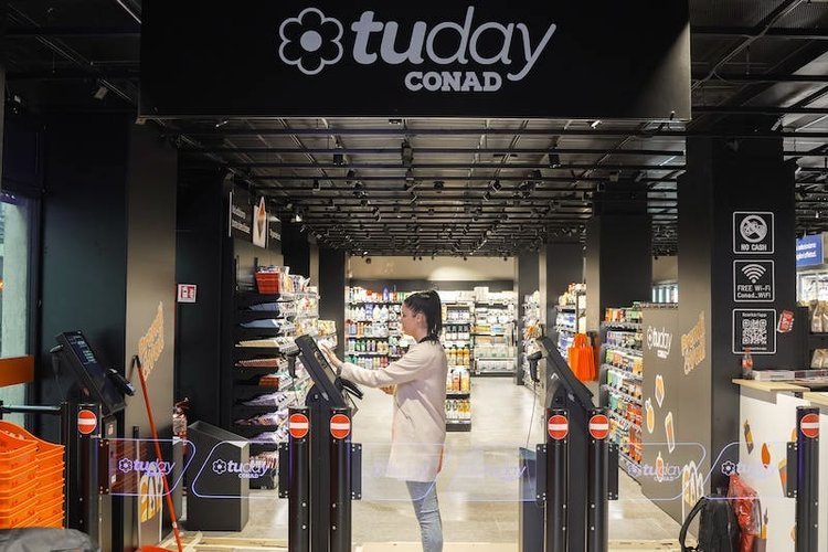 Starring Laws of Motion, Starbucks, and eBay: RTIH’s most read retail technology articles from last week