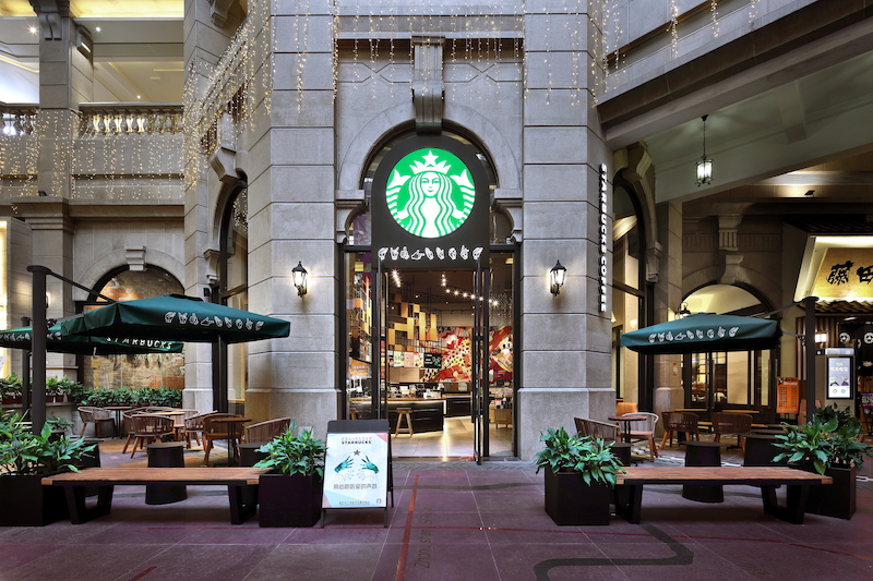 Starbucks adds Apple veteran to board of directors