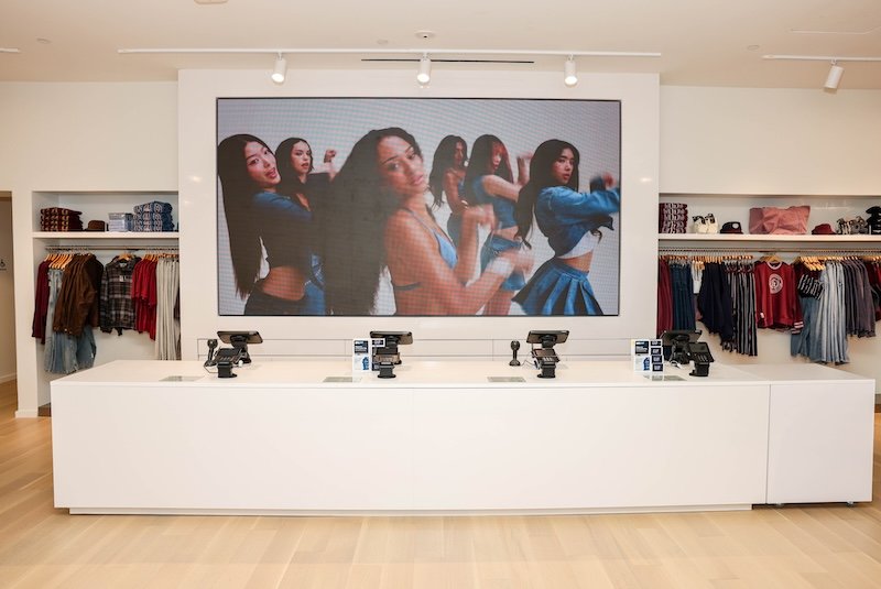 Google tie up sees forward thinking Gap Inc. build future retail technology roadmap around AI