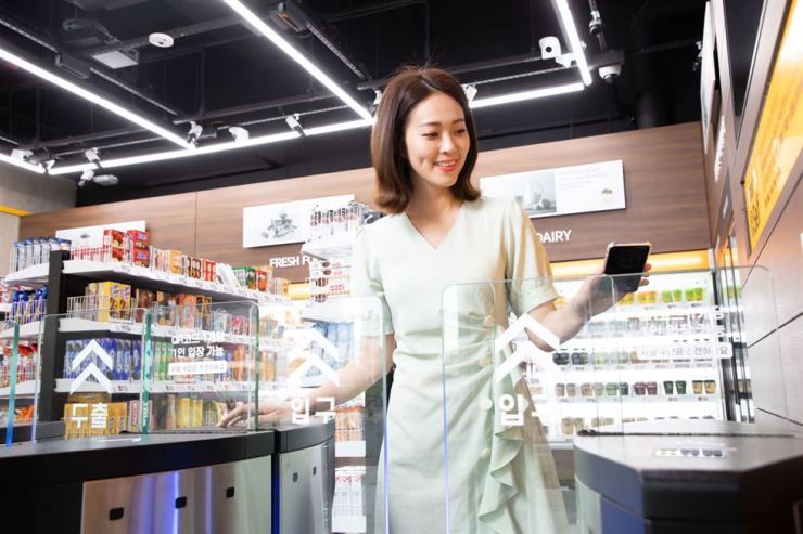 Shinsegae I&C tests out cashierless grocery store