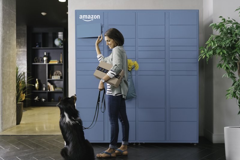 ‘Out of control’ Amazon UK accused of deploying QR codes that cancel fulfilment centre workers’ union memberships