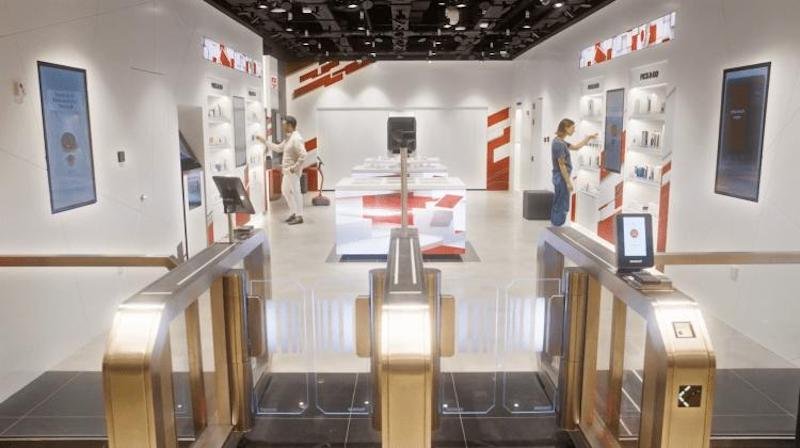 Redefining retail experiences: Trigo powers new Etisalat autonomous store in Dubai featuring premium electronic goods