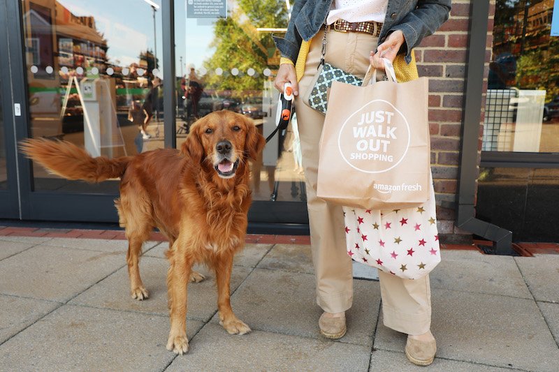 Just Walk Out tech powered Amazon Fresh stores to feature Gift Wrap Grotto this Xmas