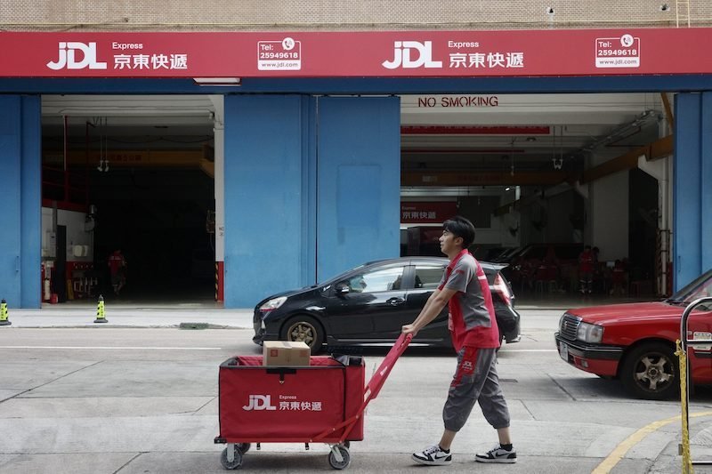 JD Logistics expands express delivery service to countries across North America and Europe