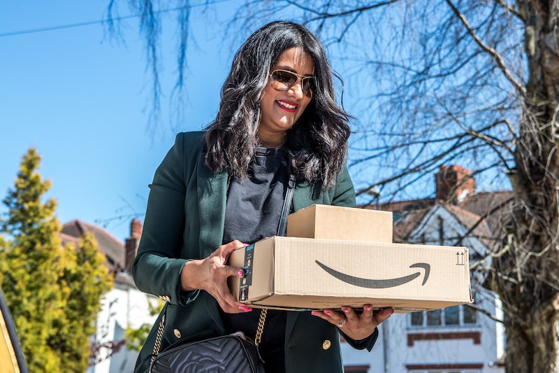 University of Hull and iParcelBox develop online tool to help deliveries go green
