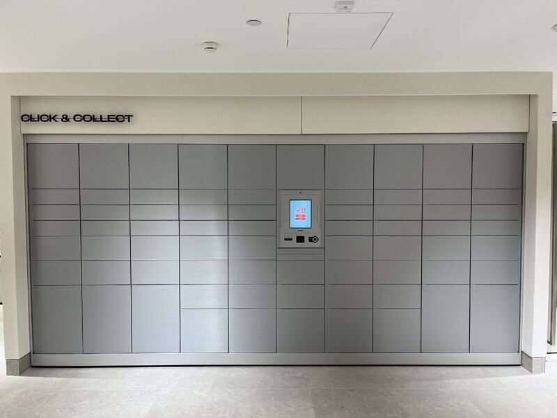 Revamped H&M store in Stockholm, Sweden gets Cleveron 302 parcel locker for Click and Collect orders