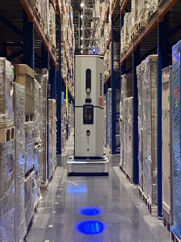 Dexory partners with DB Schenker to deploy its robotics and AI technology solution into US market