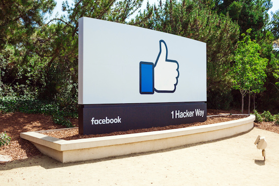 Facebook Messenger payments arrive in UK