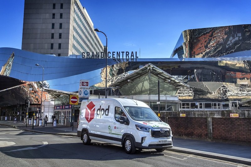 DPD UK tops Money Saving Expert annual parcel delivery poll, beating Amazon Logistics