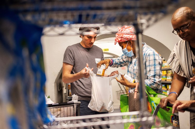 Albertsons Cos and Uber Technologies initiative aims to fight food insecurity and reduce food waste in US