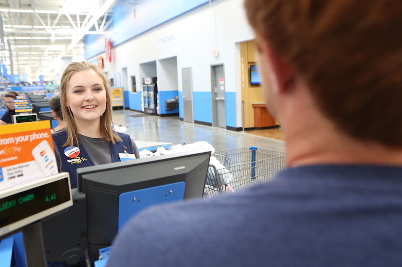 Walmart takes mobile app adoption lead