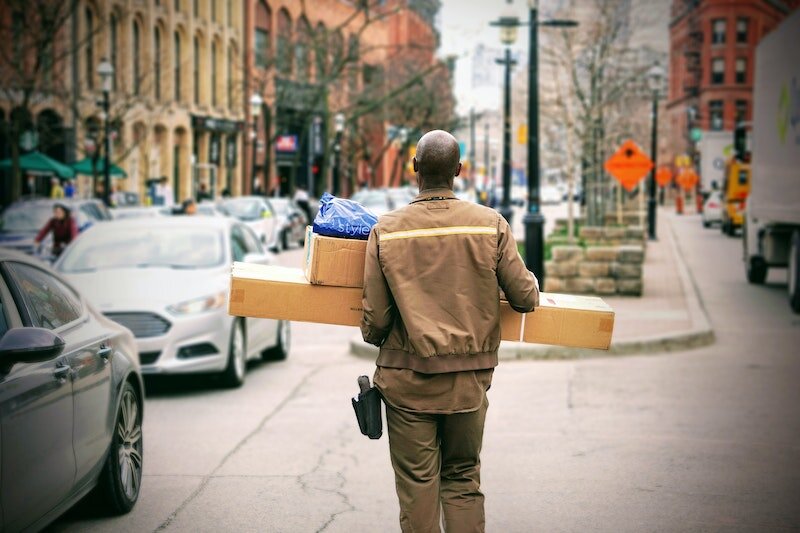 Online retailers must up delivery games as physical stores reopen