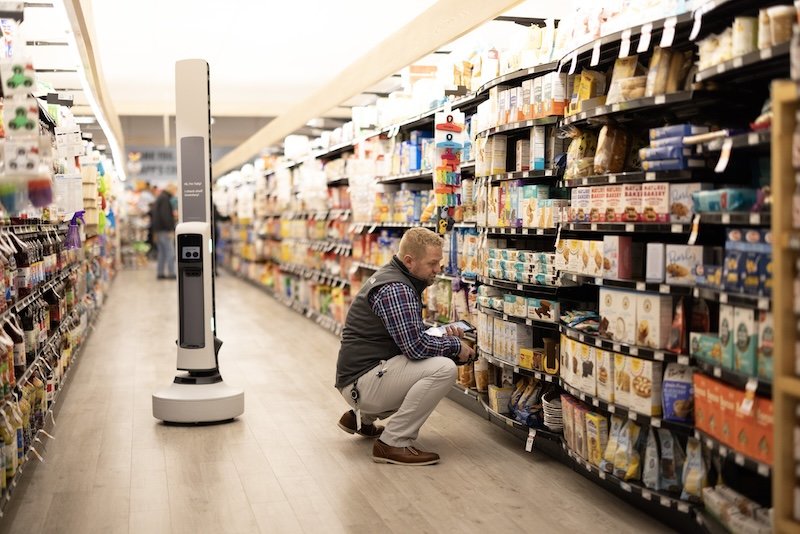 Loyalty programme fails, AI successes, and refundjacking rises: the retail technology week in numbers