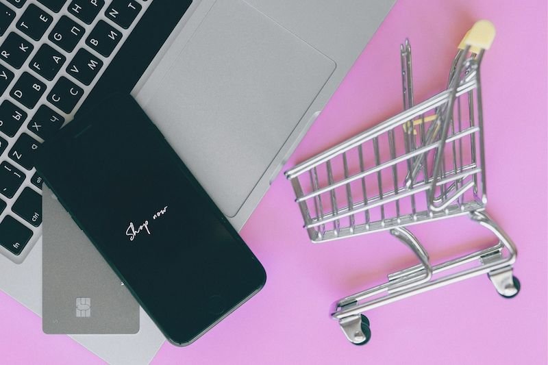 Five degrees to consider for a career in retail management