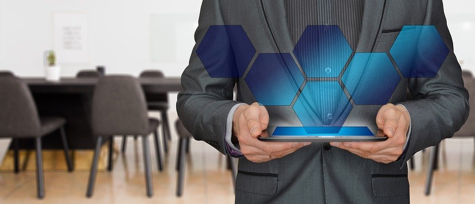 Advantages of IT support