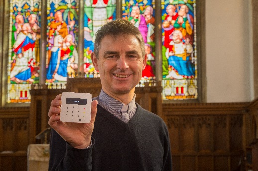 Church of England enlists SumUp and iZettle for cashless push