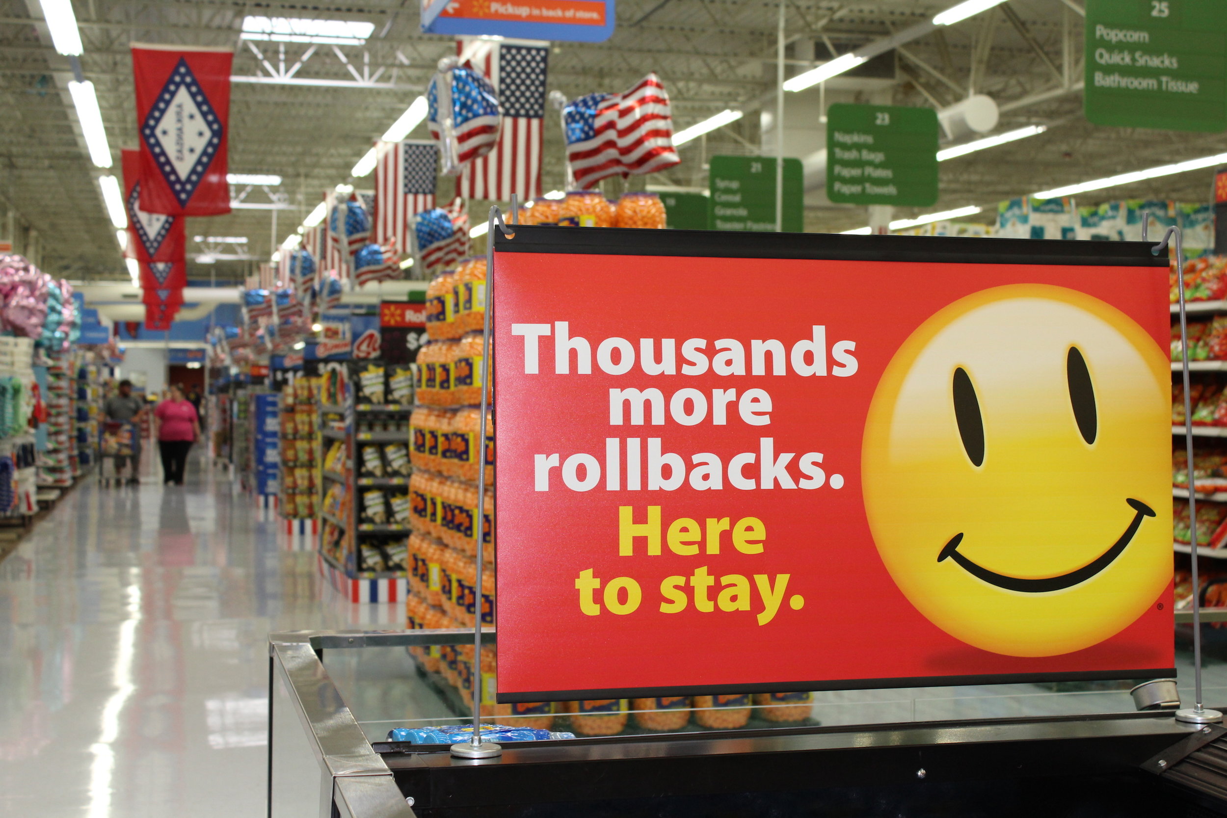 Walmart closing in on Lord & Taylor tie up