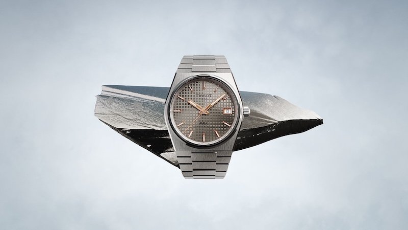 Tissot connects with HYPERVSN at trade show and begins rolling out holgrams across its stores