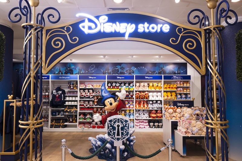 Retail technology innovation of the week: Disney Store tests out AI powered personal shopping assistant